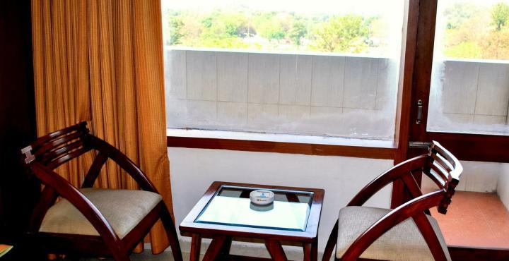 Hotel Shivalikview Chandīgarh Exterior foto