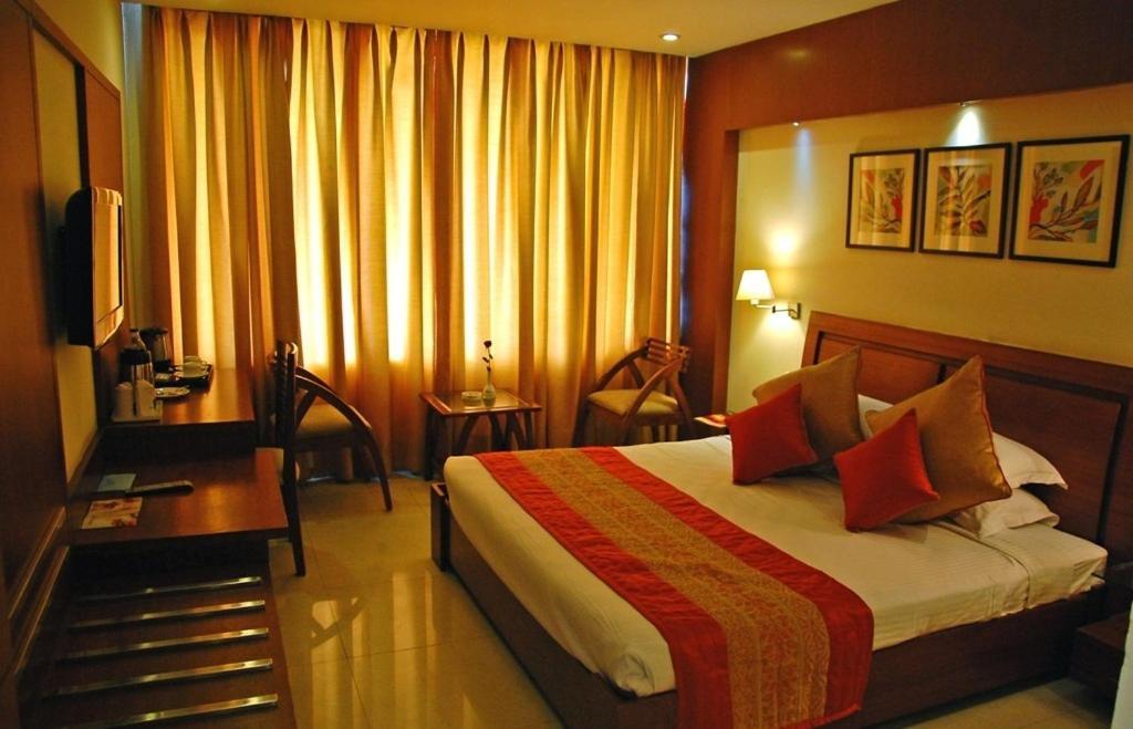 Hotel Shivalikview Chandīgarh Exterior foto